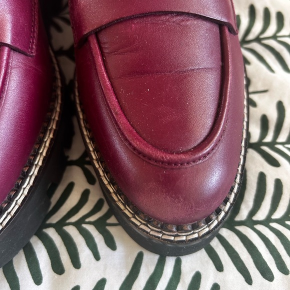 Women’s burgundy loafers. - Picture 4 of 8
